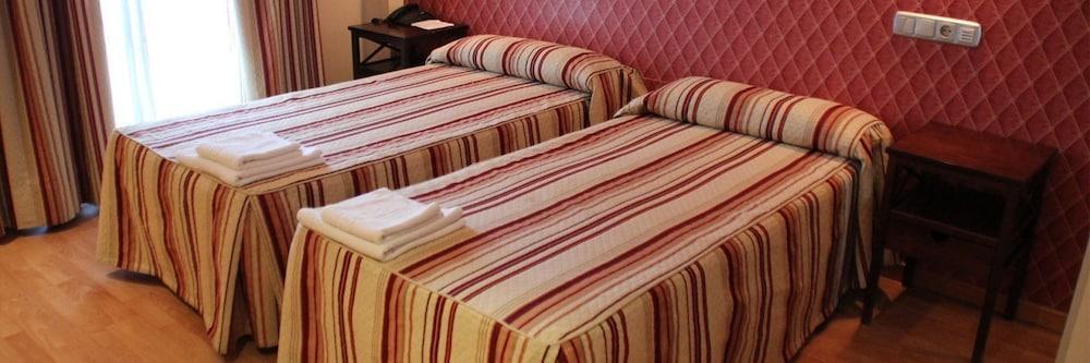 Hospedium Hotel Vittoria Colonna Medina de Ríoseco Εξωτερικό φωτογραφία