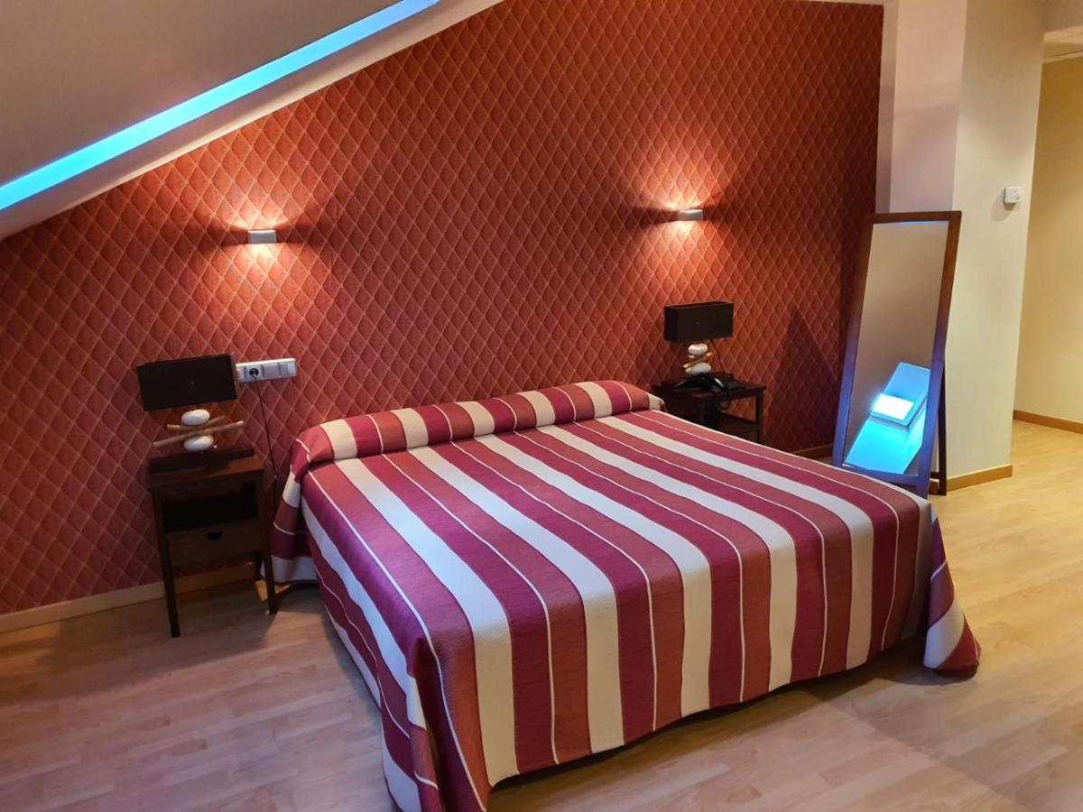 Hospedium Hotel Vittoria Colonna Medina de Ríoseco Εξωτερικό φωτογραφία