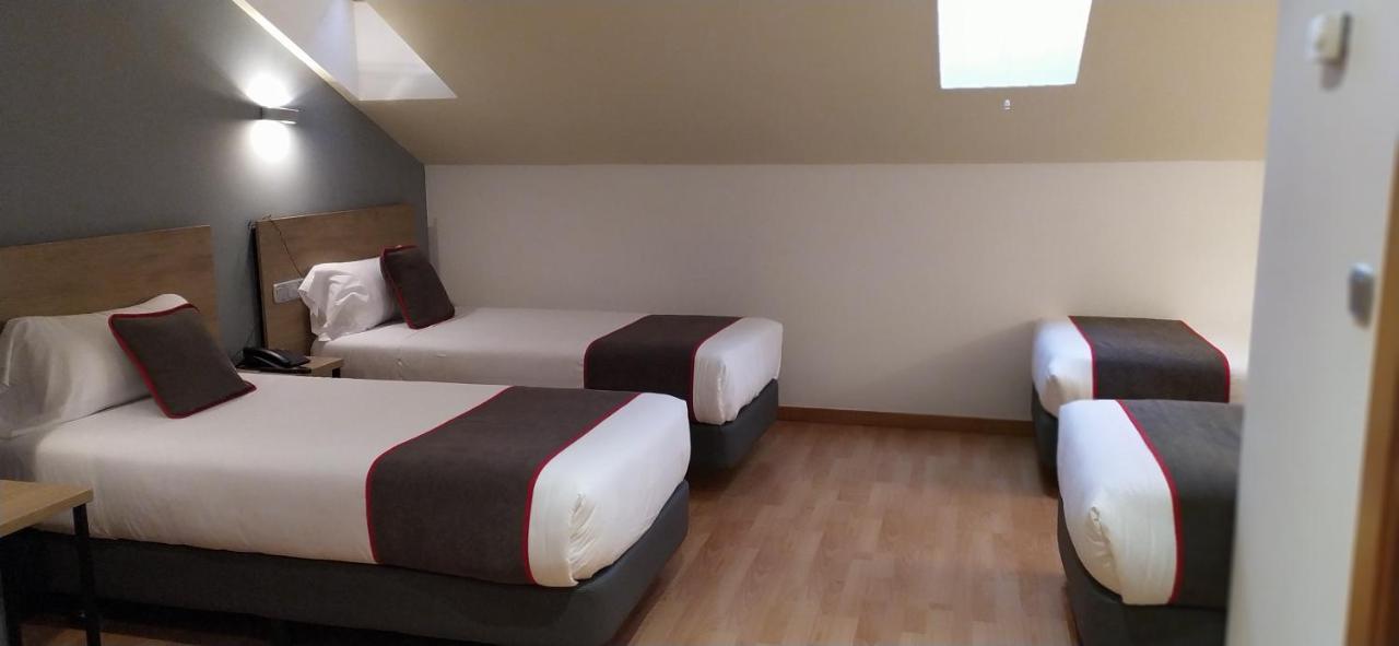 Hospedium Hotel Vittoria Colonna Medina de Ríoseco Εξωτερικό φωτογραφία