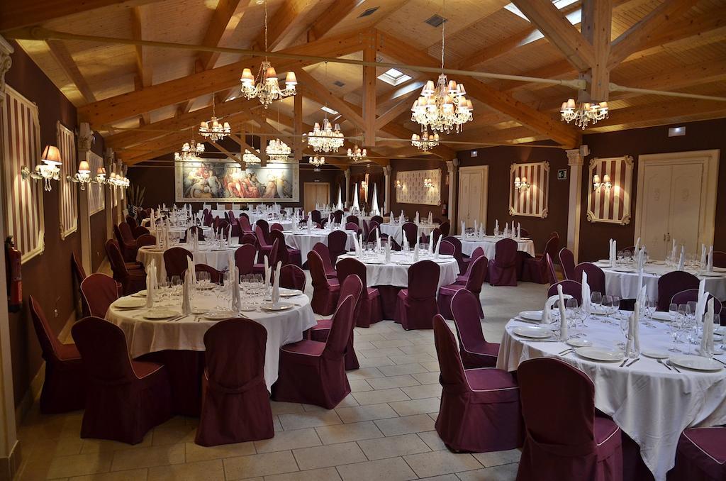 Hospedium Hotel Vittoria Colonna Medina de Ríoseco Εξωτερικό φωτογραφία