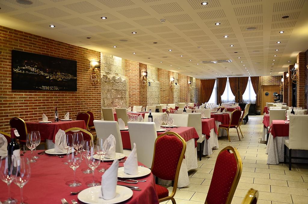 Hospedium Hotel Vittoria Colonna Medina de Ríoseco Εξωτερικό φωτογραφία