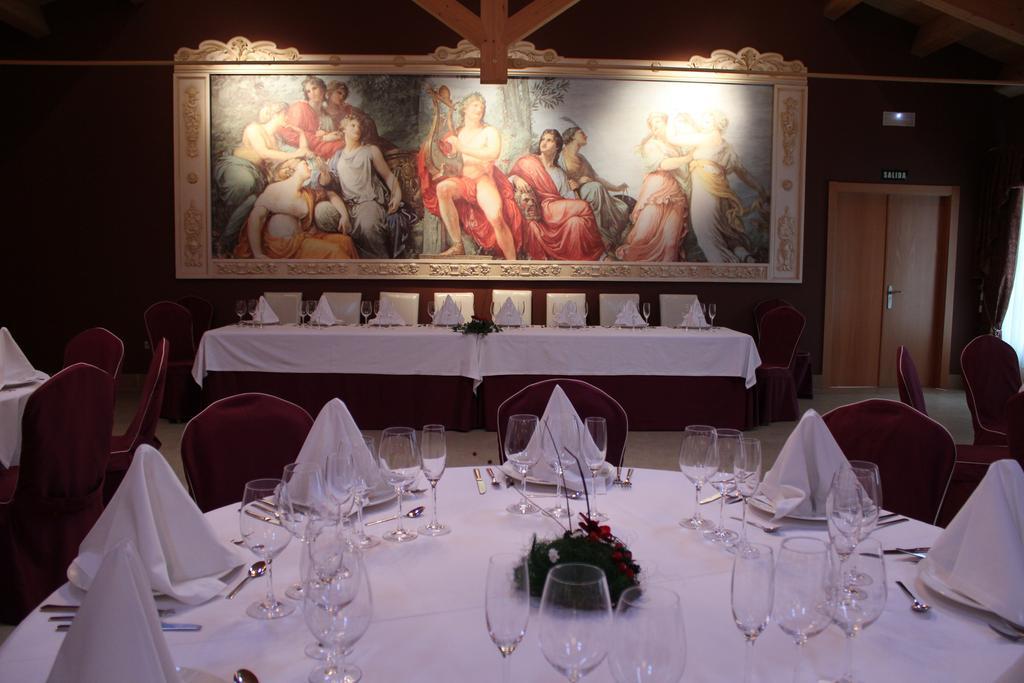 Hospedium Hotel Vittoria Colonna Medina de Ríoseco Εξωτερικό φωτογραφία